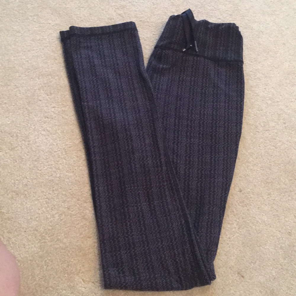 Lululemon pants size 8/10